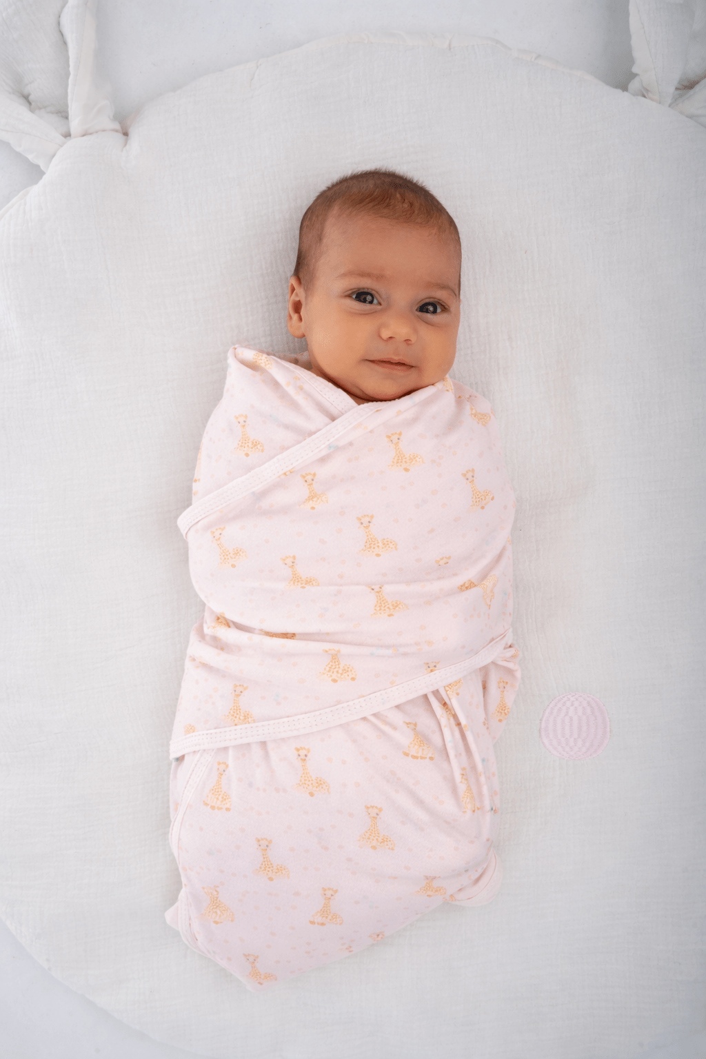 BabyBliss Bags x Sophie la girafe Organic Swaddling SNUG